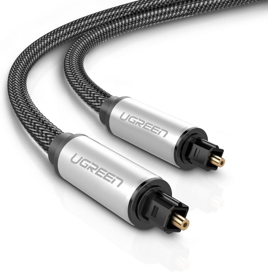10539 Кабель UGREEN AV108 Toslink Optical Male To Male Audio Cable. Длина: 1м. Цвет: серебристо-черный